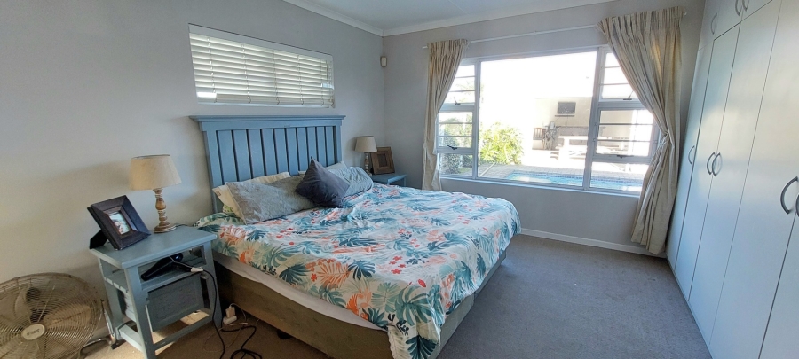 3 Bedroom Property for Sale in Sunrise On Sea Eastern Cape